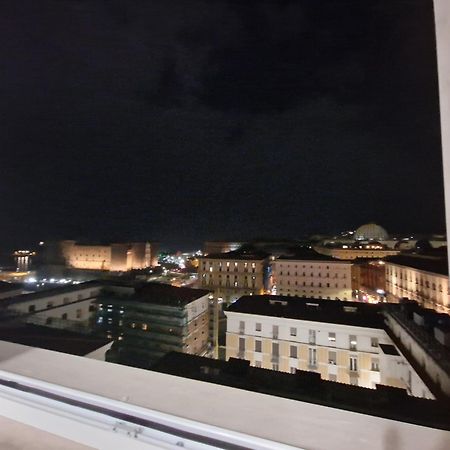 Neapolitan Skyscraper Suites Eksteriør bilde