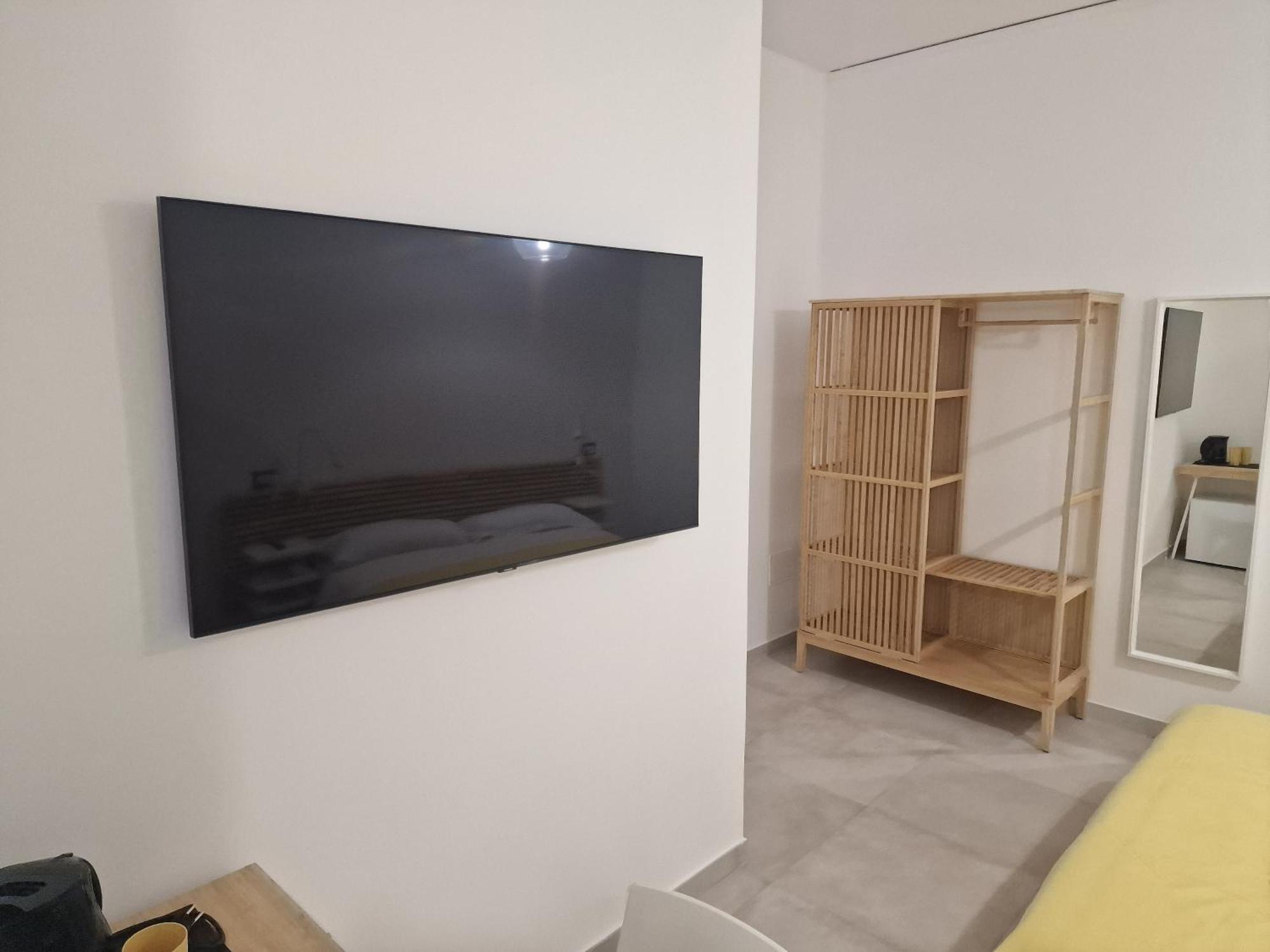 Neapolitan Skyscraper Suites Eksteriør bilde